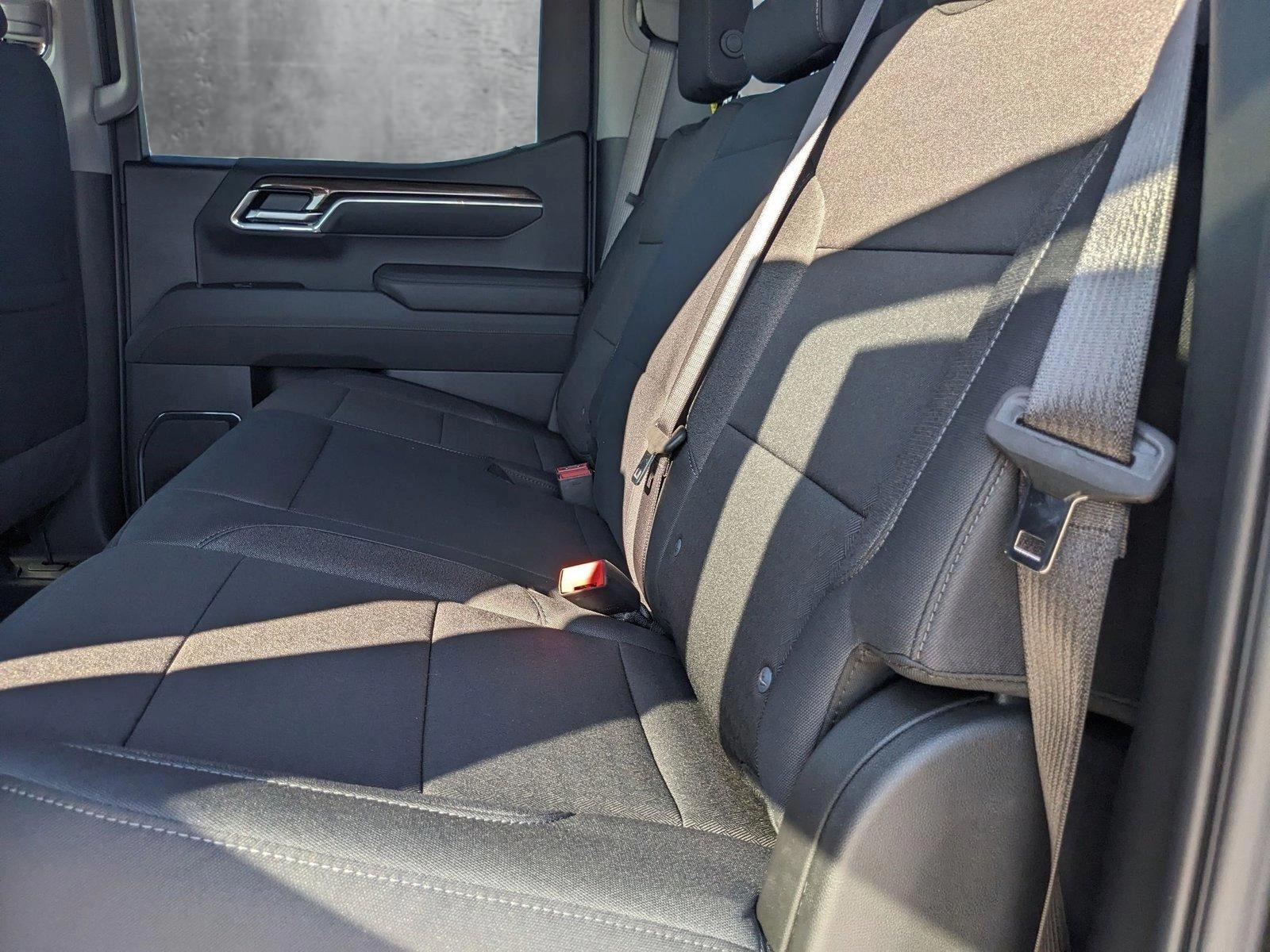 2025 Chevrolet Silverado 1500 Vehicle Photo in MIAMI, FL 33172-3015