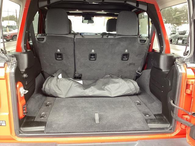 2024 Jeep Wrangler Vehicle Photo in Gardner, MA 01440