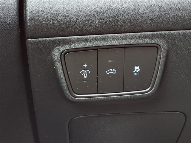 2024 Hyundai SANTA CRUZ Vehicle Photo in Peoria, IL 61615