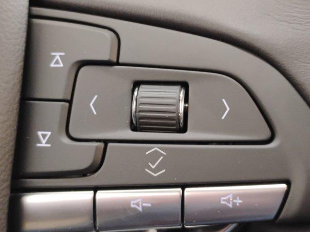 2025 Cadillac XT6 Vehicle Photo in PINEVILLE, NC 28134-8495