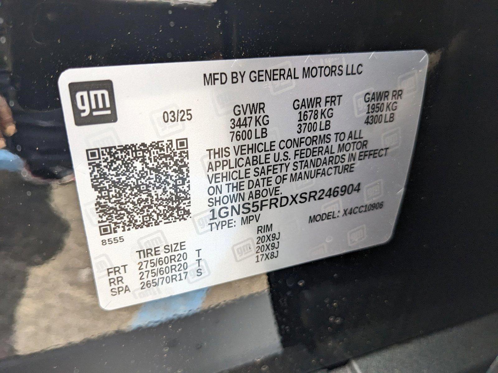 2025 Chevrolet Suburban Vehicle Photo in HOUSTON, TX 77034-5009