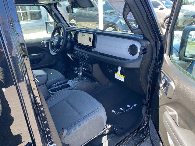 2025 Jeep Wrangler Vehicle Photo in Doylsetown, PA 18901