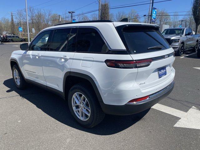 2025 Jeep Grand Cherokee Vehicle Photo in Doylsetown, PA 18901