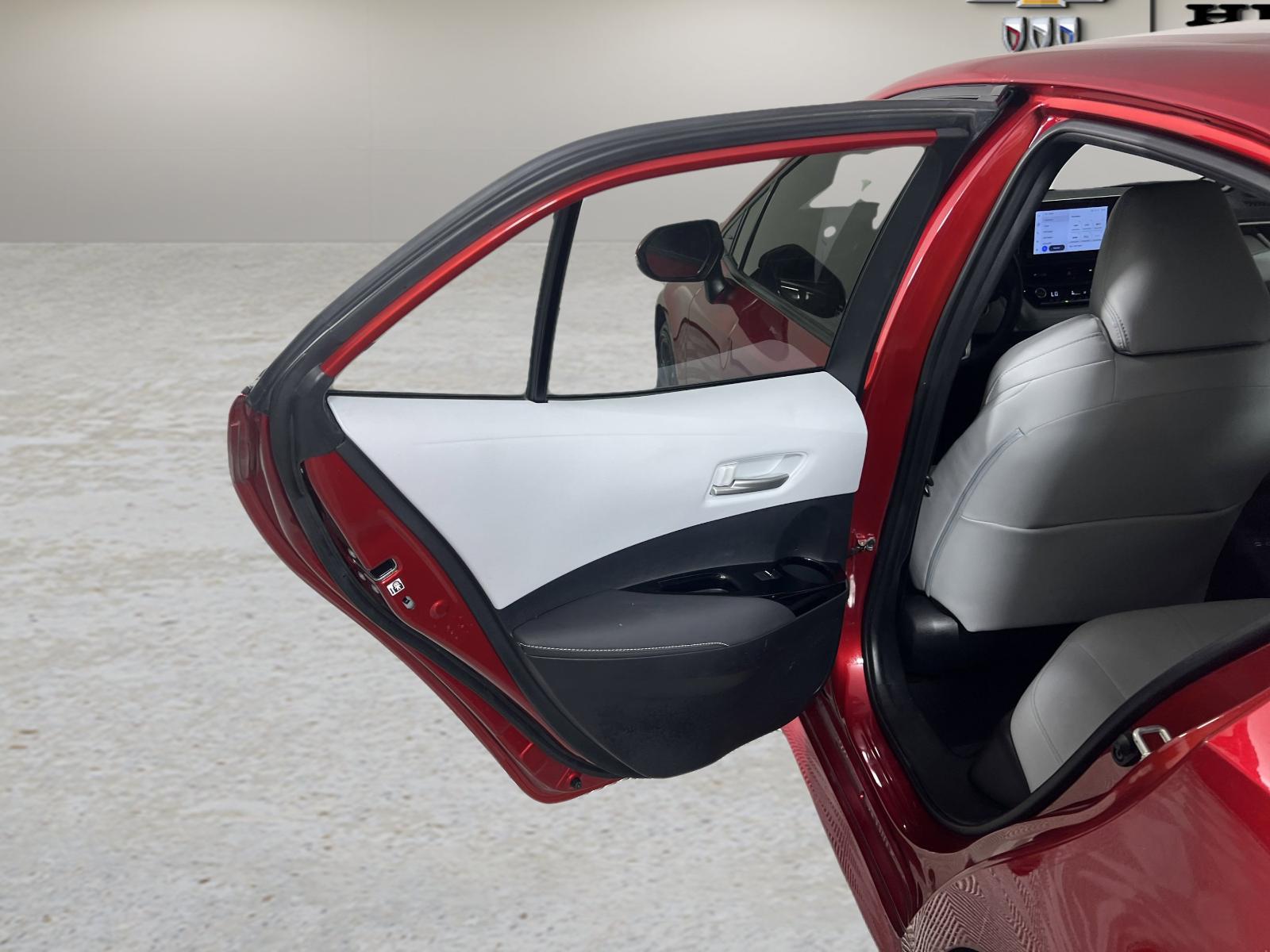 2023 Toyota Corolla Hatchback Vehicle Photo in GEORGETOWN, TX 78626-7508