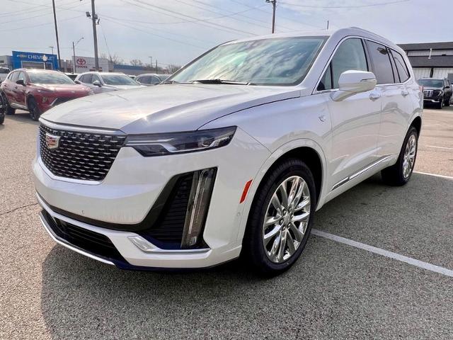 2025 Cadillac XT6 Vehicle Photo in EFFINGHAM, IL 62401-2832