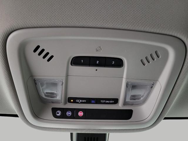 2019 Chevrolet Traverse Vehicle Photo in APPLETON, WI 54914-4656