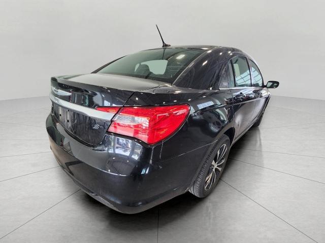 2011 Chrysler 200 Vehicle Photo in MADISON, WI 53713-3220
