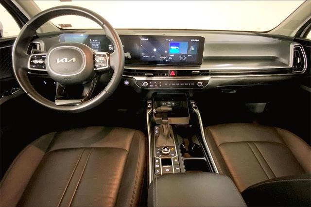 2024 Kia Sorento Vehicle Photo in Lees Summit, MO 64086