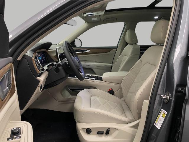 2025 Volkswagen Atlas Vehicle Photo in Appleton, WI 54913