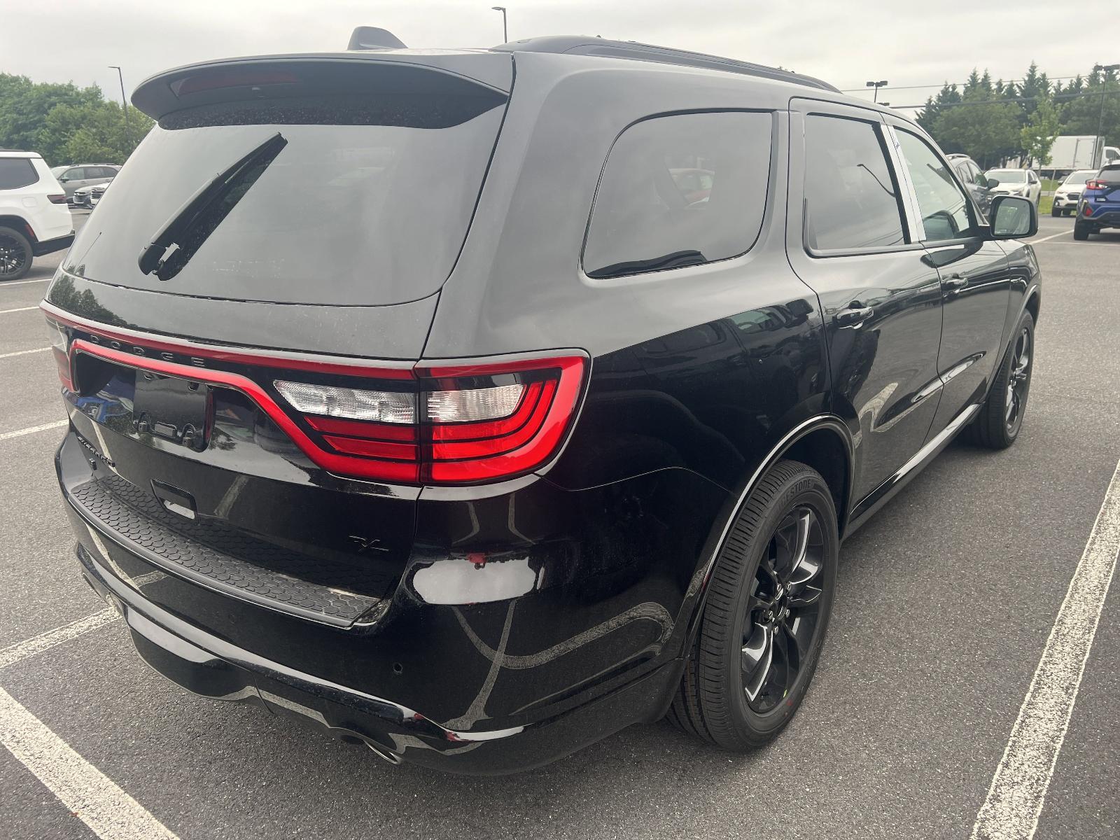 2025 Dodge Durango Vehicle Photo in Mechanicsburg, PA 17050-1707