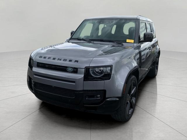 2024 Land Rover Defender Vehicle Photo in GREEN BAY, WI 54303-3330