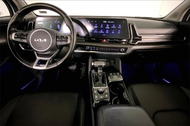 2023 Kia Sportage Vehicle Photo in Lees Summit, MO 64086