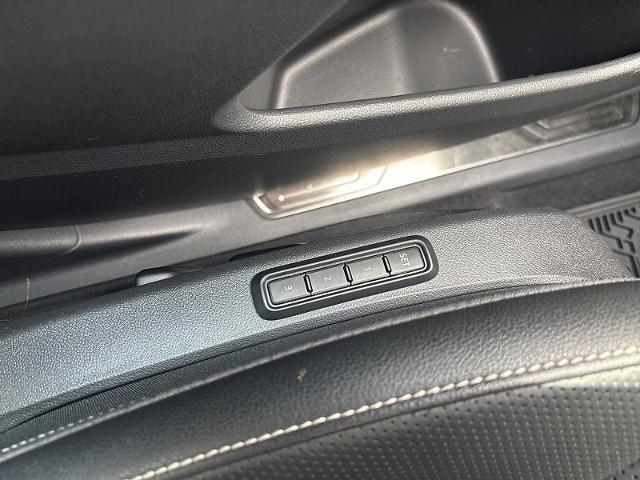 2024 Volkswagen Atlas Cross Sport Vehicle Photo in HARRISBURG, PA 17111-1033