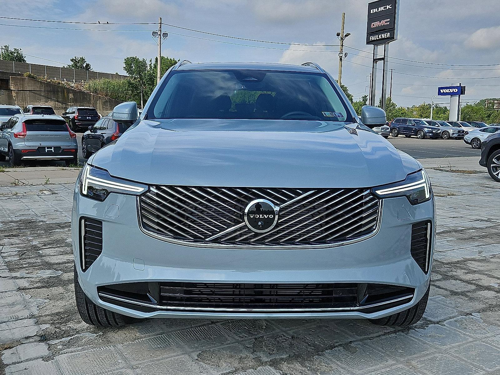 2026 Volvo XC90 Vehicle Photo in Trevose, PA 19053