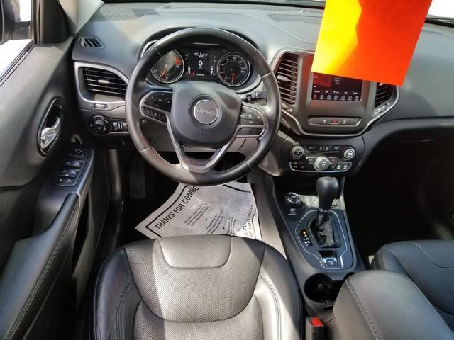 2021 Jeep Cherokee Vehicle Photo in ELYRIA, OH 44035-6349
