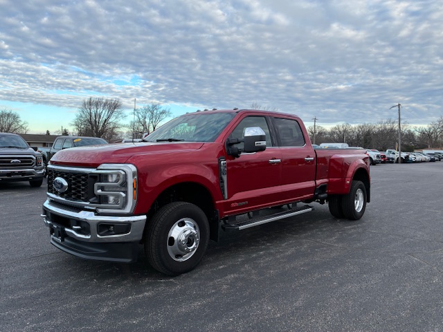 2024 Ford F-350 Super Duty Lariat Crew Cab LB DRW 4WD