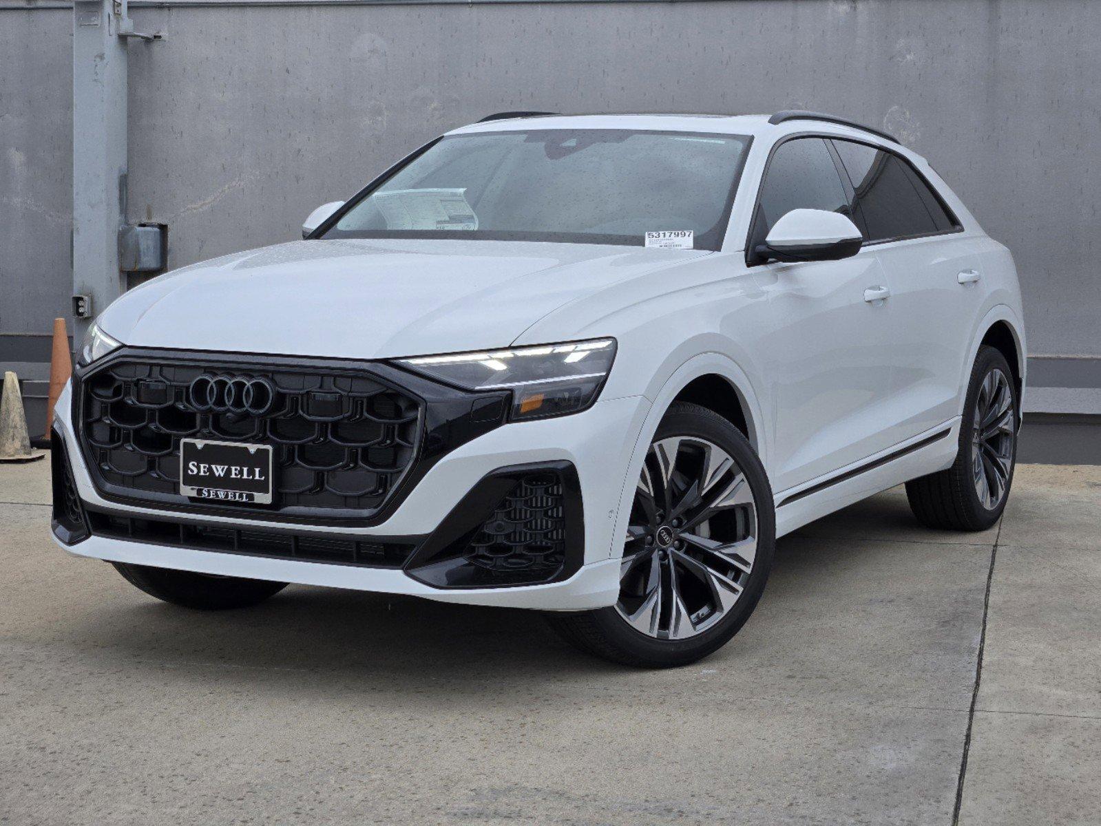 2025 Audi Q8 Vehicle Photo in SUGAR LAND, TX 77478