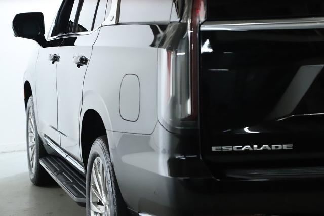 2021 Cadillac Escalade Vehicle Photo in BEACHWOOD, OH 44122-4298