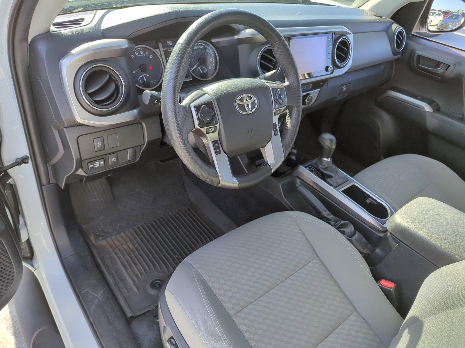 2022 Toyota Tacoma 2WD Vehicle Photo in Ft. Myers, FL 33907