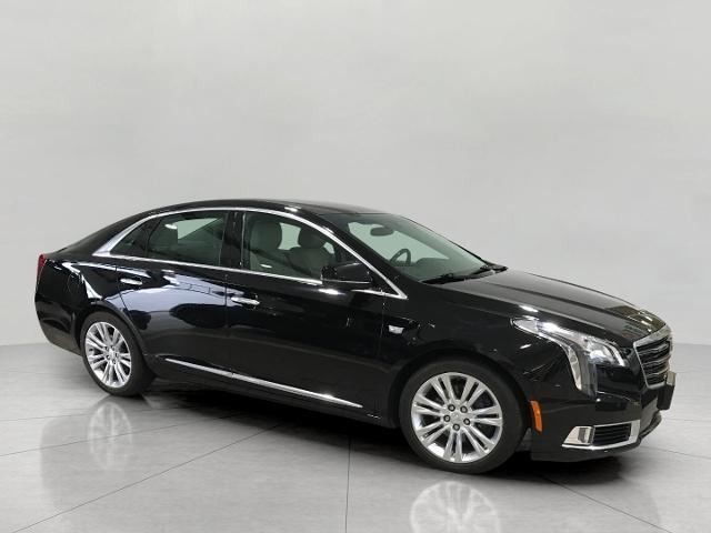 2019 Cadillac XTS Vehicle Photo in GREEN BAY, WI 54303-3330