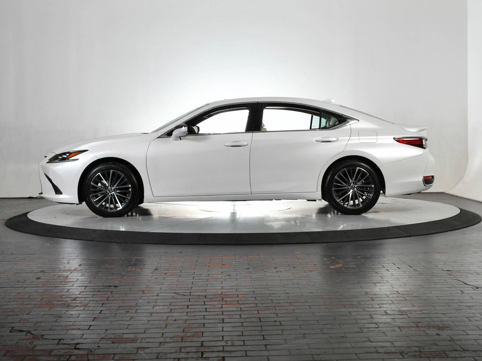 2025 Lexus ES 300h Vehicle Photo in DALLAS, TX 75235