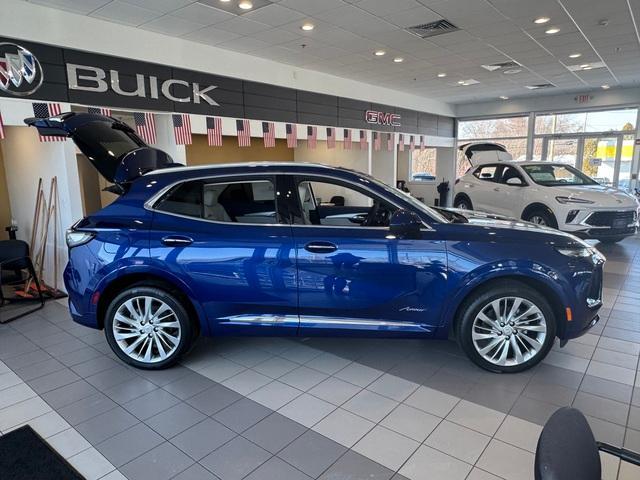 2025 Buick Envision Vehicle Photo in LOWELL, MA 01852-4336