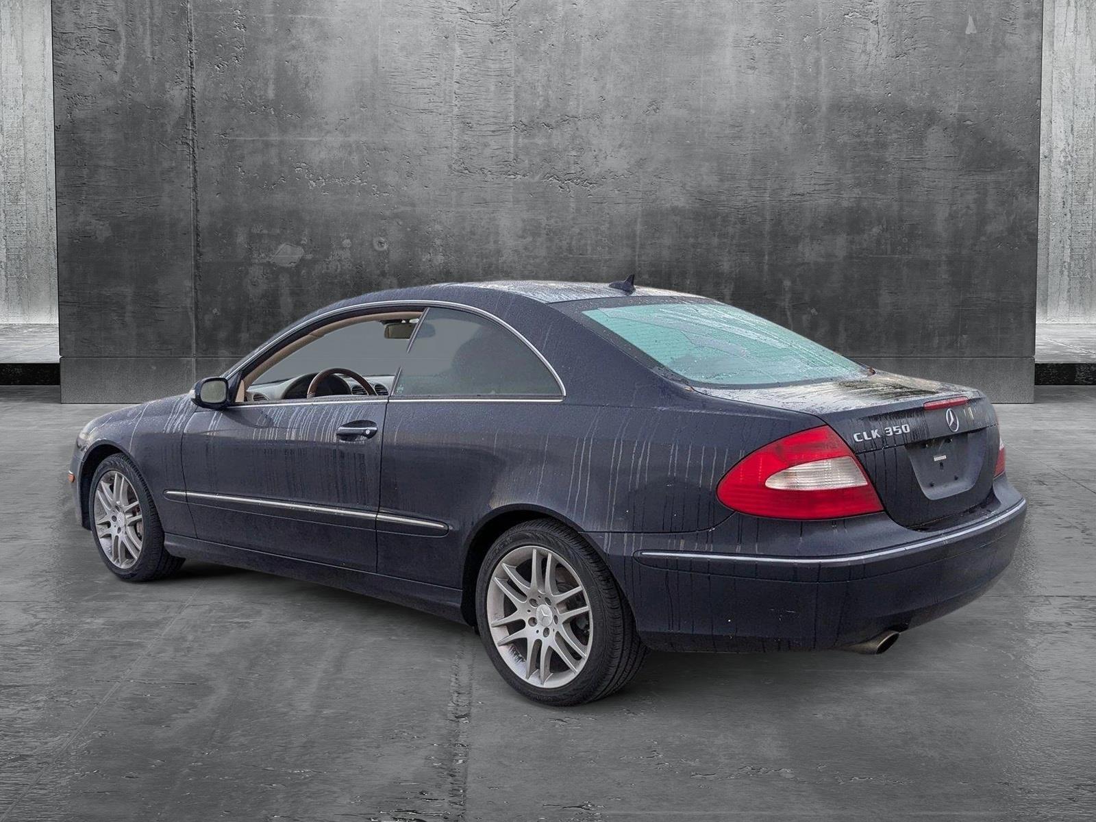 2009 Mercedes-Benz CLK-Class Vehicle Photo in PEMBROKE PINES, FL 33024-6534