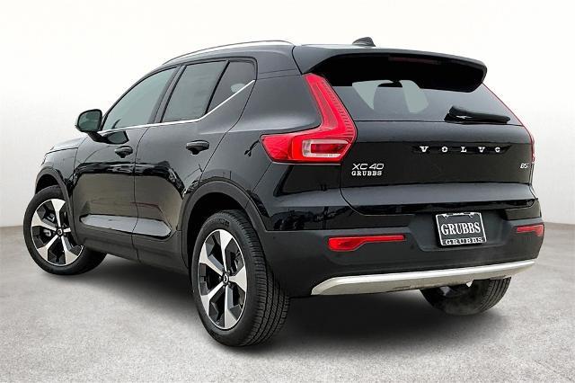 2025 Volvo XC40 Vehicle Photo in Grapevine, TX 76051