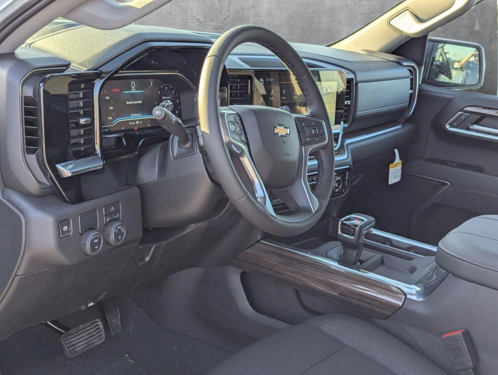 2025 Chevrolet Silverado 1500 Vehicle Photo in PEMBROKE PINES, FL 33024-6534