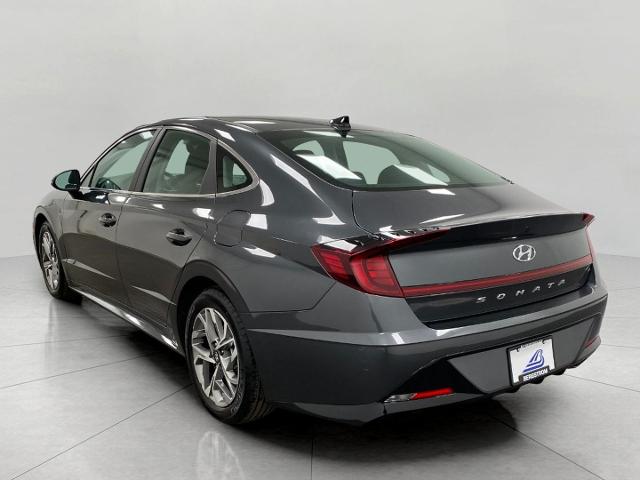 2022 Hyundai SONATA Vehicle Photo in Appleton, WI 54913