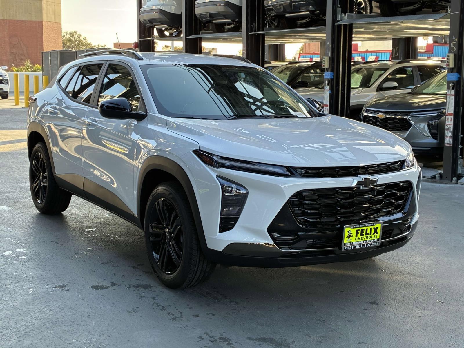 2025 Chevrolet Trax Vehicle Photo in LOS ANGELES, CA 90007-3794