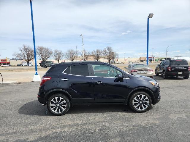 2022 Buick Encore Vehicle Photo in HAYS, KS 67601-1994