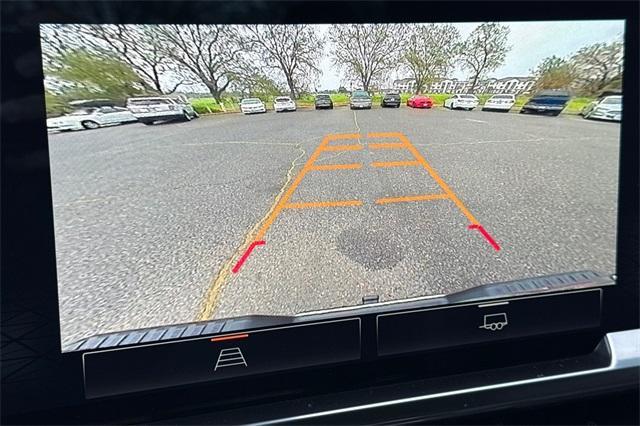 2023 GMC Sierra 1500 Vehicle Photo in ELK GROVE, CA 95757-8703