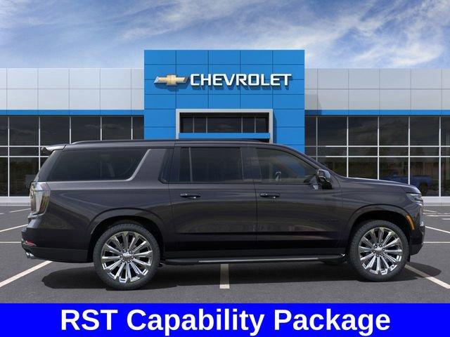 2025 Chevrolet Suburban Vehicle Photo in BROCKTON, MA 02301-7113