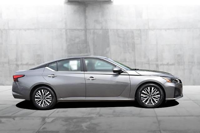 2023 Nissan Altima Vehicle Photo in Ballwin, MO 63011