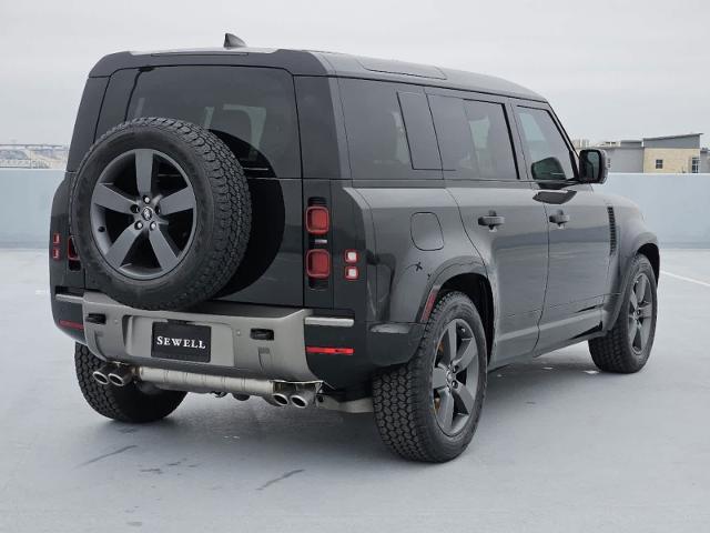 2025 Defender Vehicle Photo in AUSTIN, TX 78717