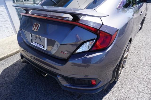 2019 Honda Civic Si Coupe Vehicle Photo in FAIRMONT, WV 26554-2318