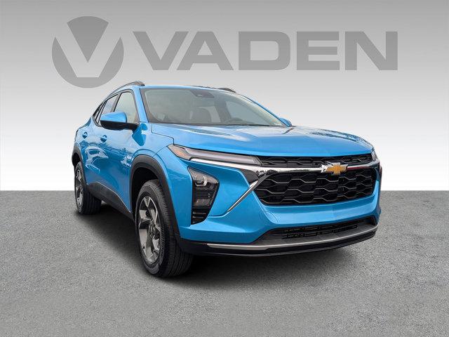 2025 Chevrolet Trax Vehicle Photo in BRUNSWICK, GA 31525-1881