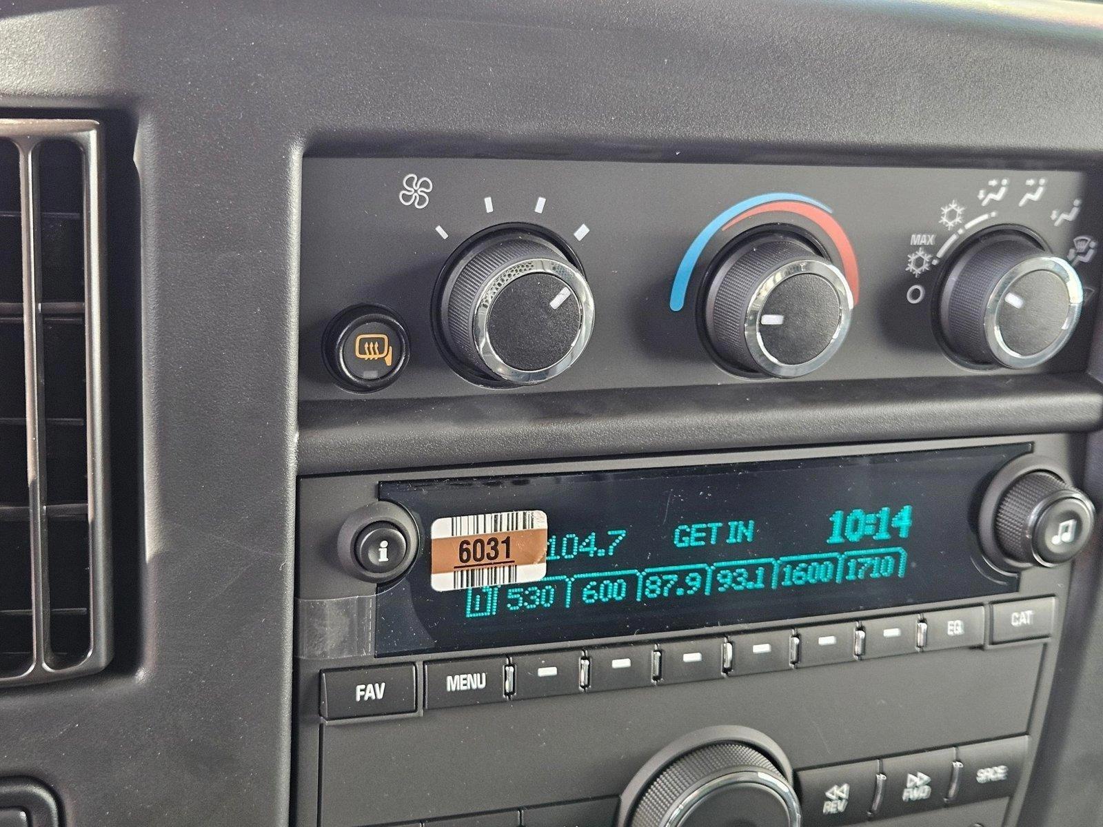 2025 Chevrolet Express Cargo 2500 Vehicle Photo in GREENACRES, FL 33463-3207