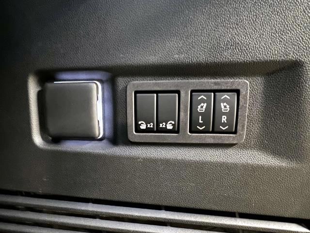2024 GMC Yukon Vehicle Photo in Roslyn, NY 11576