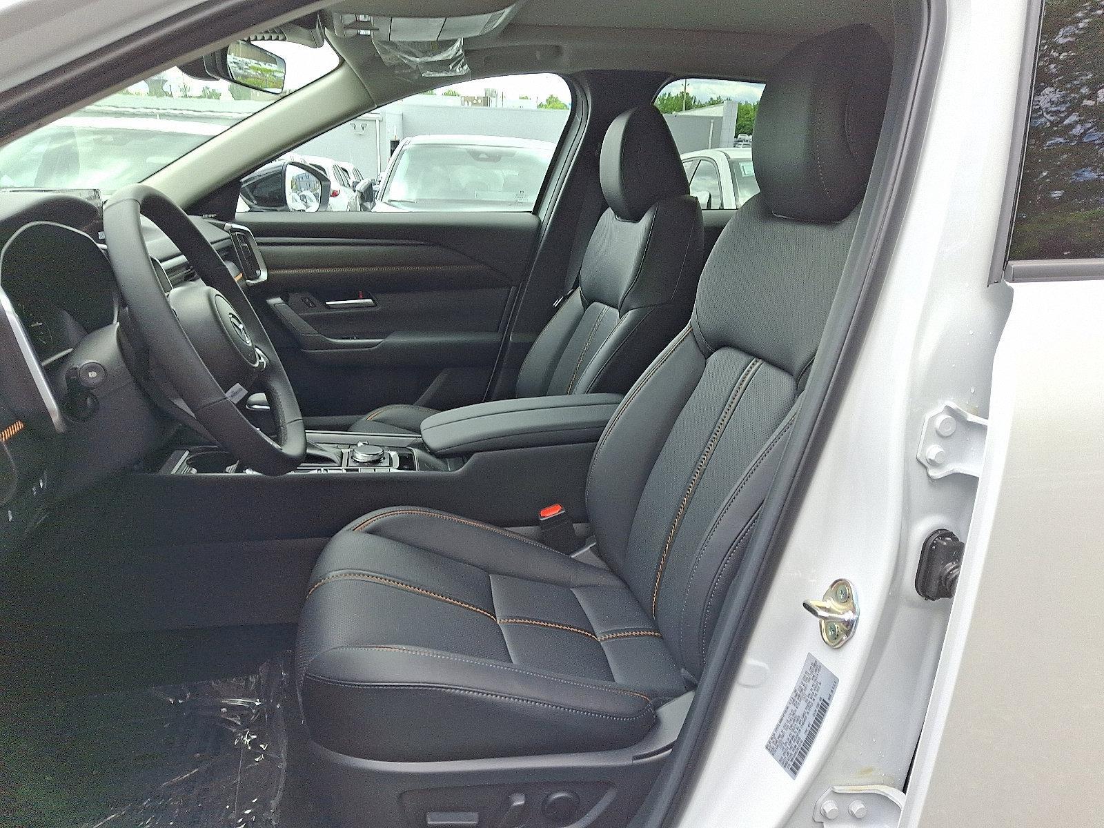 2025 Mazda CX-50 Hybrid Vehicle Photo in Trevose, PA 19053