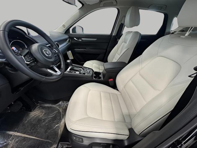 2025 Mazda CX-5 Vehicle Photo in Green Bay, WI 54304