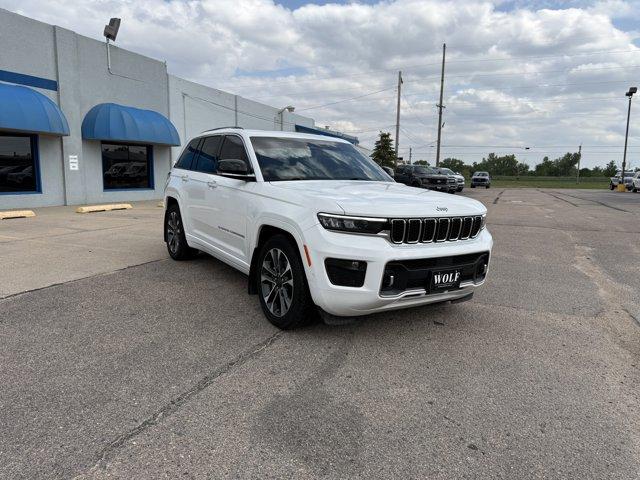 2023 Jeep Grand Cherokee Vehicle Photo in Ogallala, NE 69153
