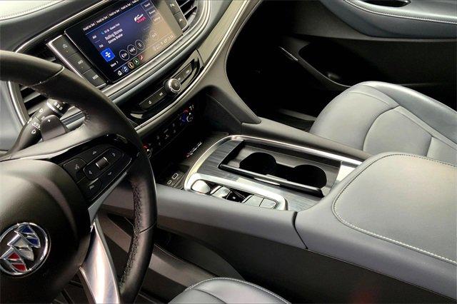 2024 Buick Enclave Vehicle Photo in TOPEKA, KS 66609-0000