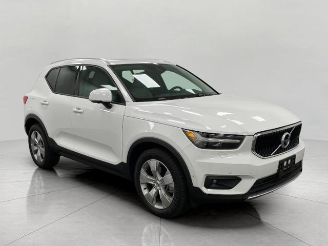 2019 Volvo XC40 Vehicle Photo in APPLETON, WI 54914-8833