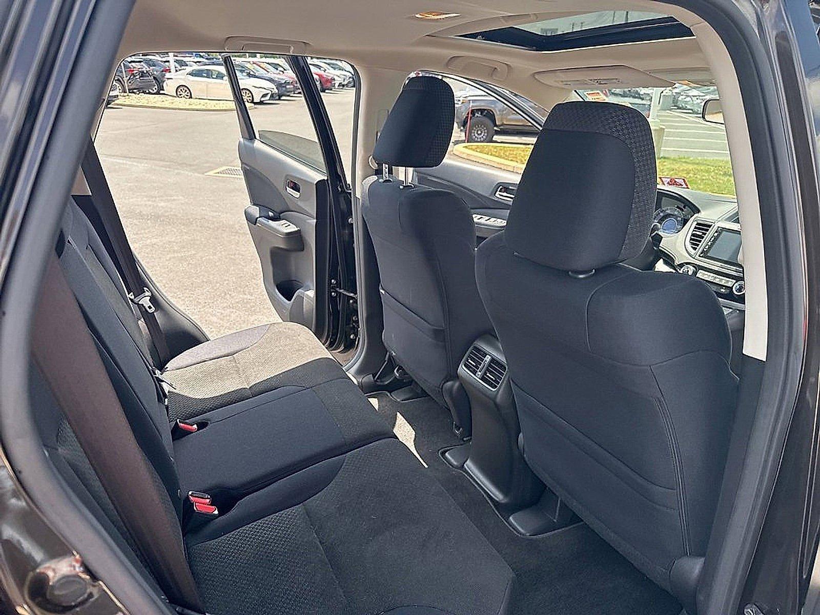 2015 Honda CR-V Vehicle Photo in Harrisburg, PA 17111