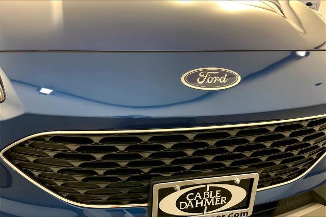 2022 Ford Escape Vehicle Photo in Lees Summit, MO 64086
