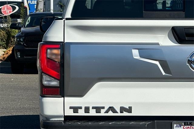 2022 Nissan Titan Vehicle Photo in ELK GROVE, CA 95757-8703