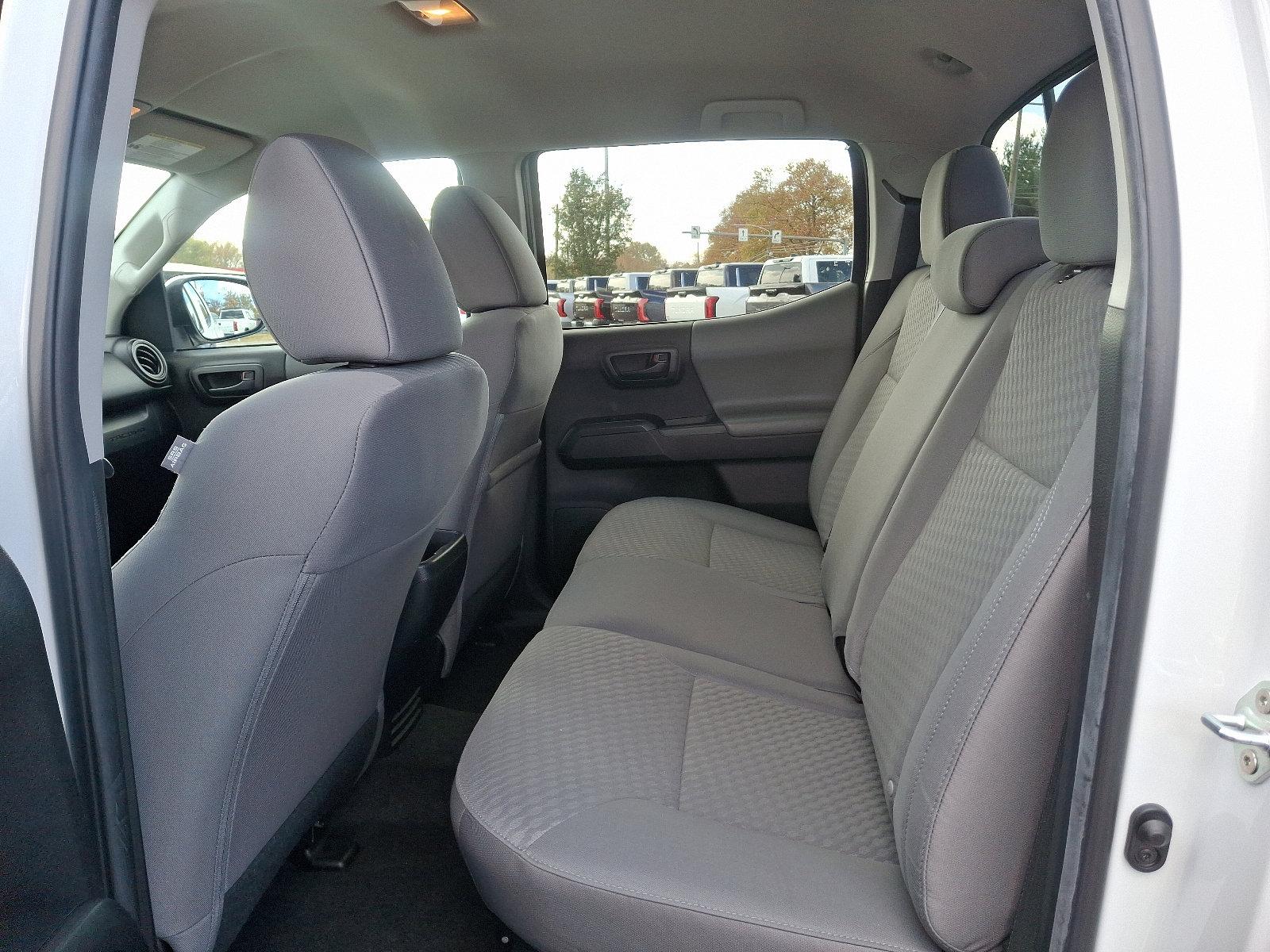 2022 Toyota Tacoma 4WD Vehicle Photo in Trevose, PA 19053