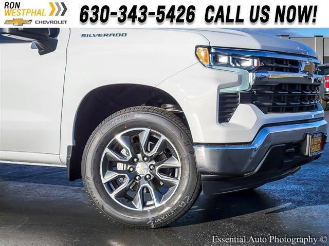 2025 Chevrolet Silverado 1500 Vehicle Photo in AURORA, IL 60503-9326